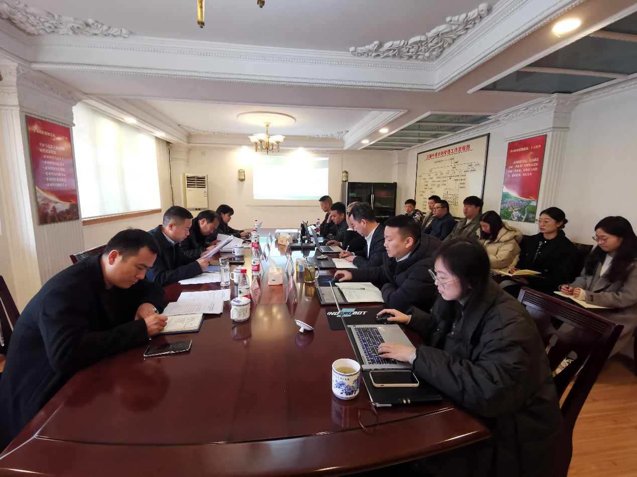 657ab9fd94eeb.png 孙先勇总经理一行到成都片区调研经营治理工作.png