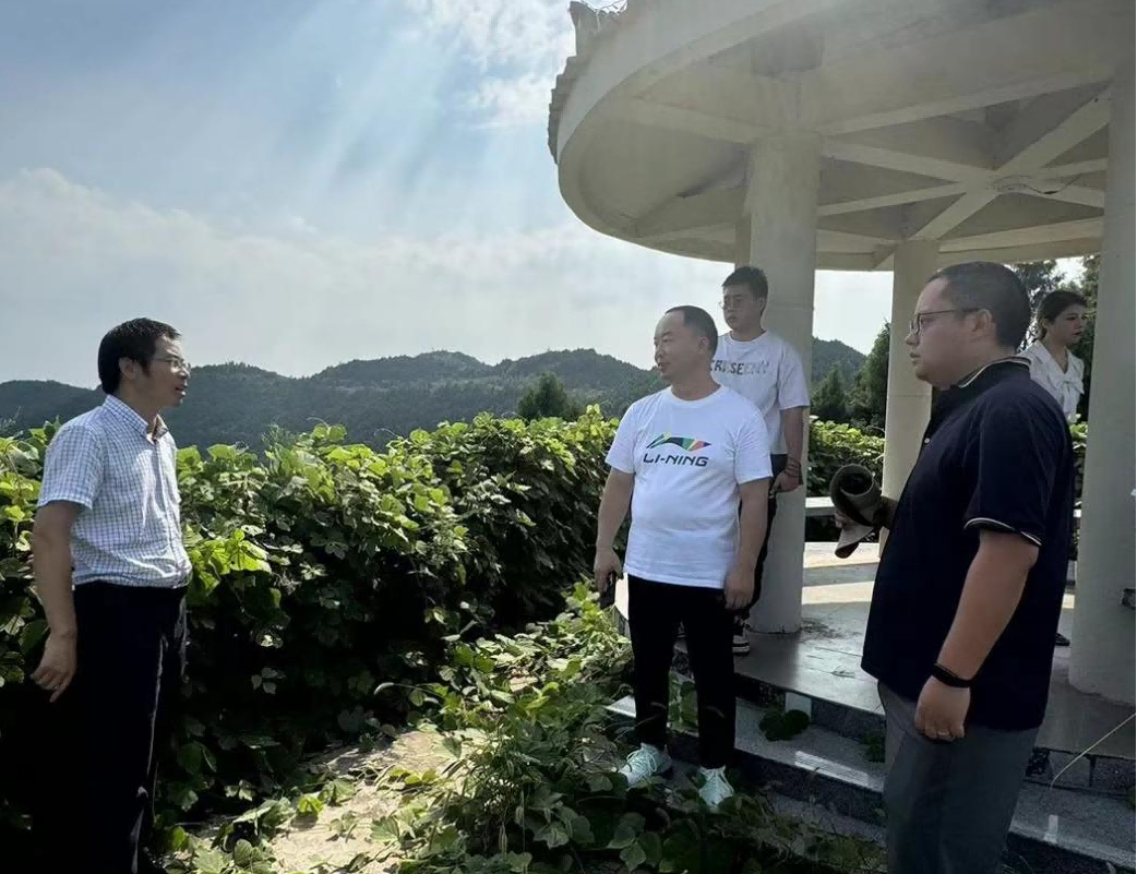 集润公司携手科创中心推动绵阳市三元镇油菜示范基地建设2(1).png