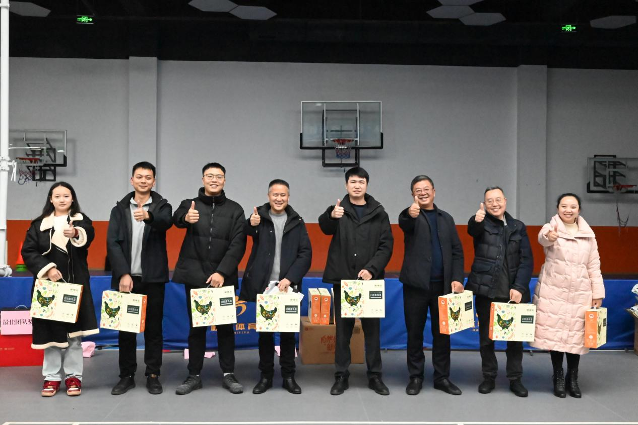 集团进行2025年“迎新春，焕新颜”工会活动1.png